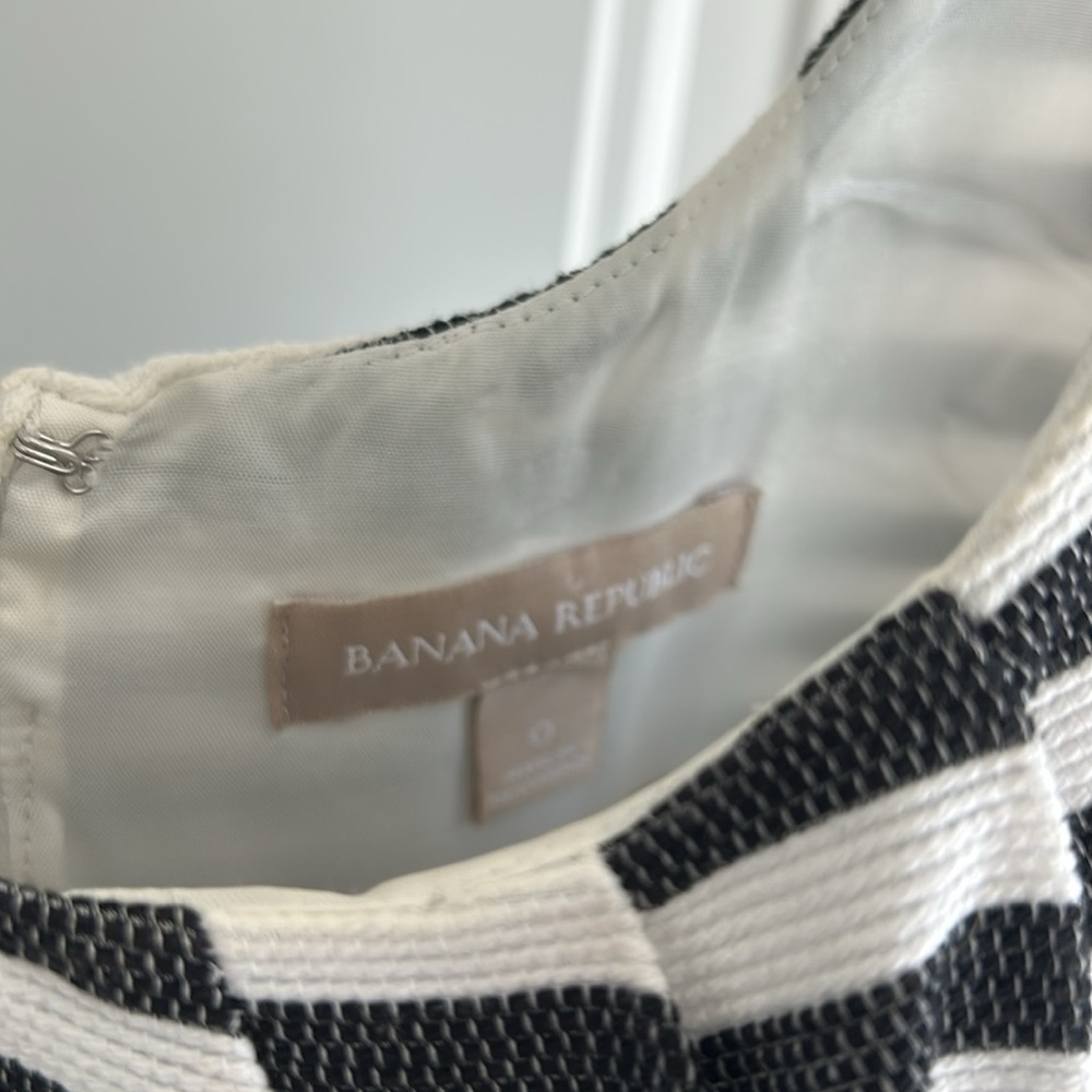 Banana Republic Sleeveless Dress Size 0 - Picture 3 of 3